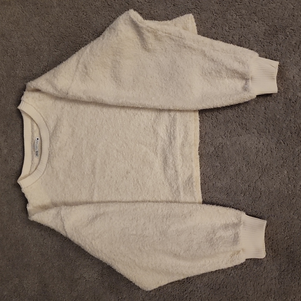 ZARA  cropped sweater